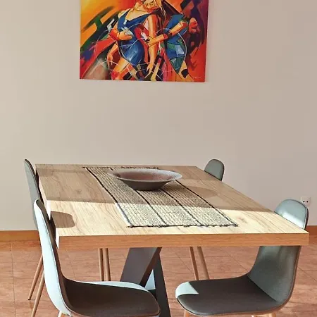 Apartamento 2 Bedrooms Front Flat